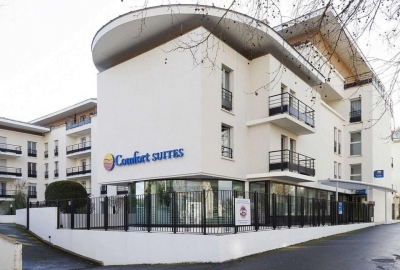Comfort Suites Le Port Marly Paris Ouest